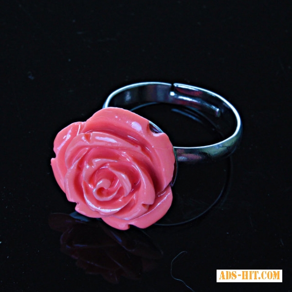 Кольцо без р-р Роза полимерная глина розовый