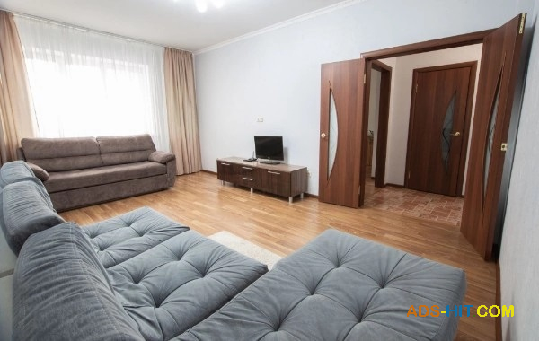 Сдам 2-х кiмн. кв-ру в центрi по вул. Гоголя 4800 грн/міс