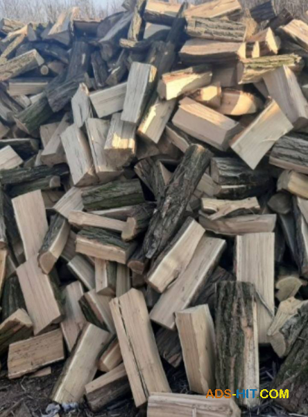 Дрова дубові колоті Ківерці доставка дров дуба