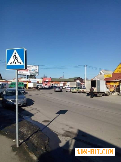 Сдам в аренду фасадное помещение на 30 м. кв. Супер место - постоянный поток людей