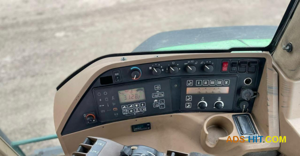 Трактор John Deere 8410 2001 р. в. Мотор 8, 1 . Двигун 260 к. с. Грузи, коробка Powershift.