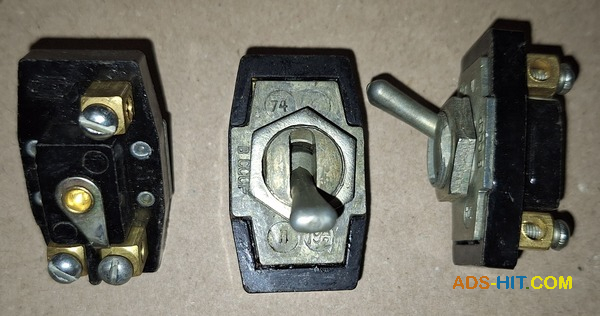 Перемикач (тумблер) П19-А2