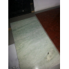 Различные фактуры поверхности мрамора : Полированная — зеркальная поверхность увеличивает насыщенность цвета и рисунок камня