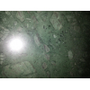 Большеформатные мраморные слэбы — плиты размером 1, 9х3, 4 метра. При монтаже крупноформатных плит создается целостная гладь