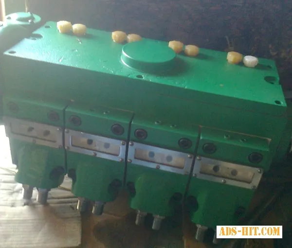 Насос многоотводный 22-8 типа НП-500 Лубрикатор