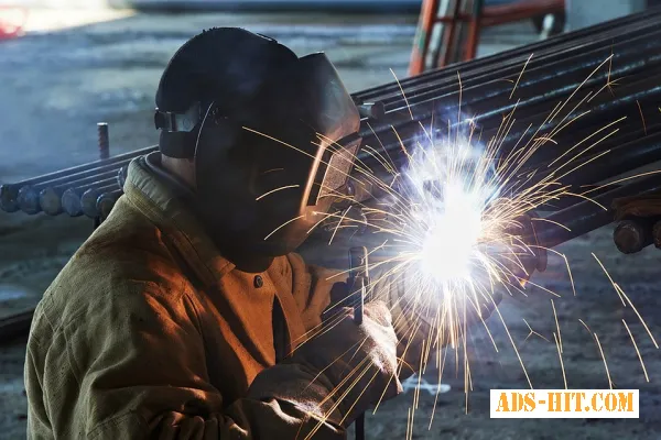 Срочно на салтовку нужен сварщик